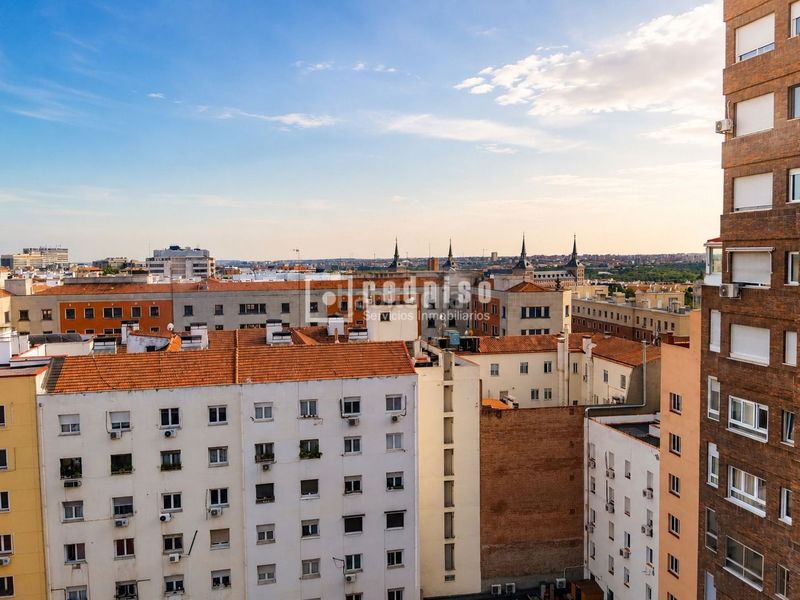 Foto 5d948c54-7121-477f-bea7-0b83c54f99c8. Piso en Gaztambide Madrid