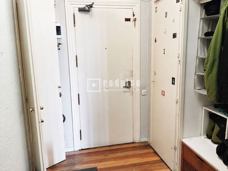 Foto fad8a7e5-98cf-45a5-a877-62c28947933a. Piso en Gaztambide Madrid