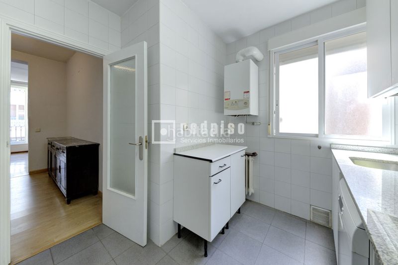 Foto 5d17c6b8-de01-4e5b-ab7a-dfdf62bd6918. Piso en Justicia-Chueca Madrid