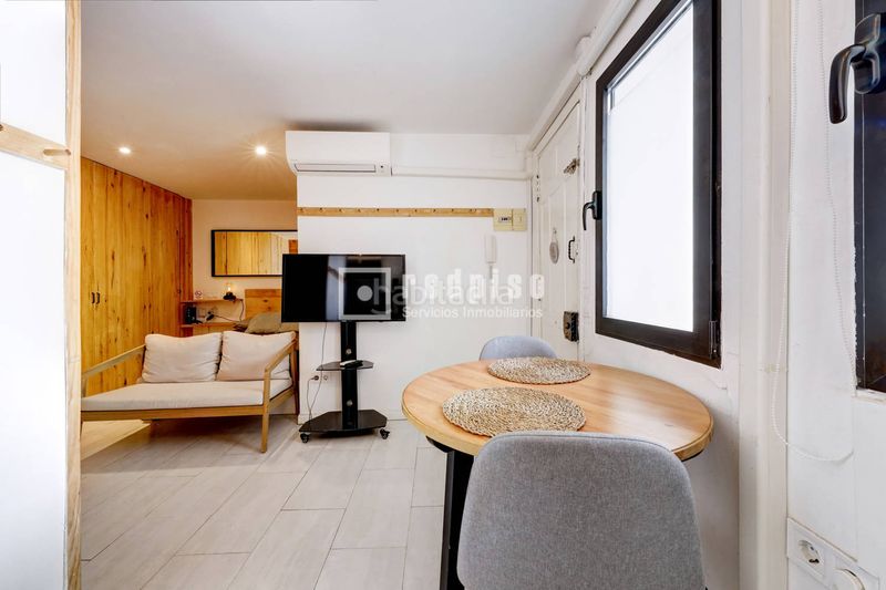 Foto 1a481eb8-68be-4f04-88ae-d4e4091bb54b. Estudio en Justicia-Chueca Madrid