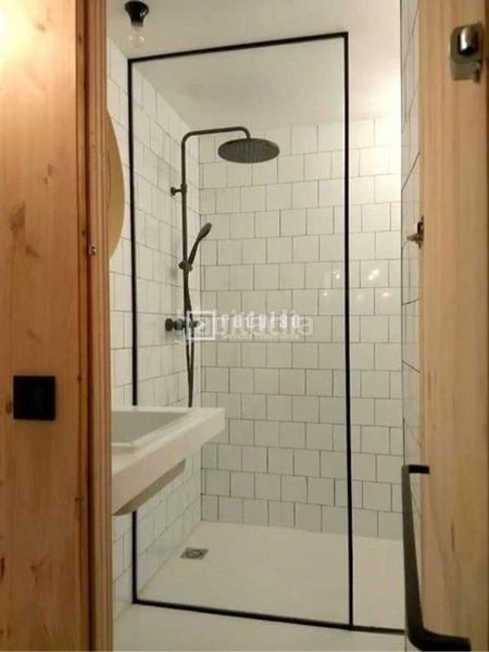 Foto ad9dcb0d-8849-40f5-879e-8f2463ca6132. Estudio en Justicia-Chueca Madrid