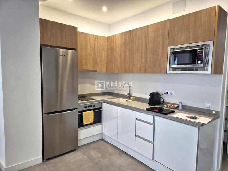 Foto 39e715c9-b7a9-4854-8863-d3cc655c6034. Loft en Universidad-Malasaña Madrid