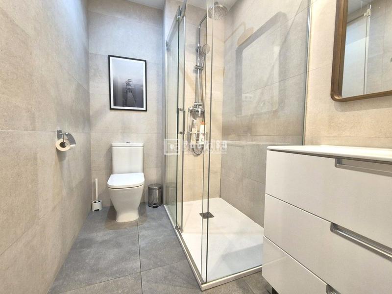 Foto f00ac051-cd0e-42b5-bdf5-a22ed42e5b67. Loft en Universidad-Malasaña Madrid