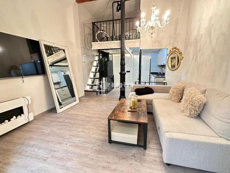 Foto e36f5beb-9d25-4f10-a945-0ca104c54a6c. Piso en Universidad-Malasaña Madrid