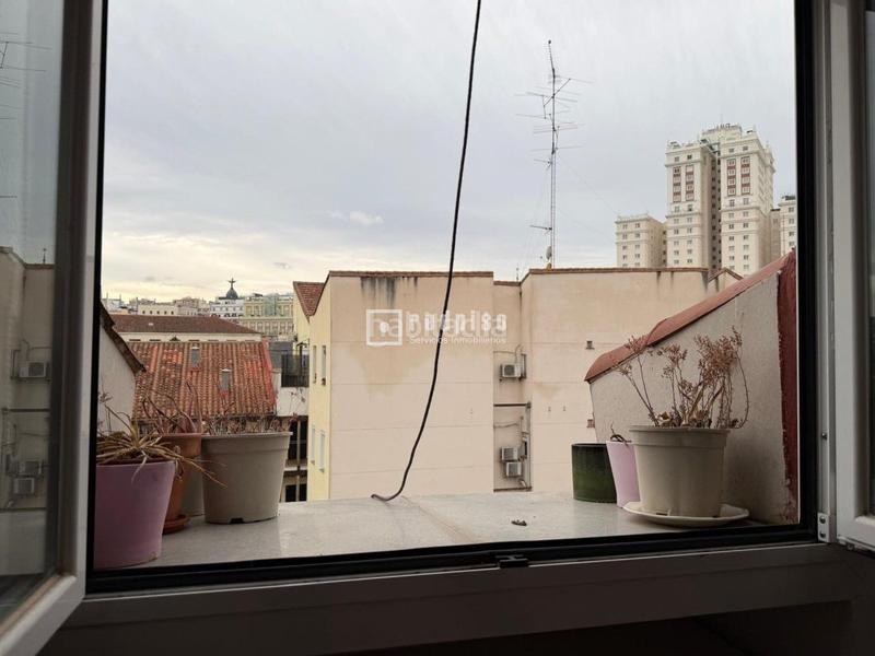 Foto 01304673-aec2-407a-a5a1-af9e36aae227. Pis a Universidad-Malasaña Madrid