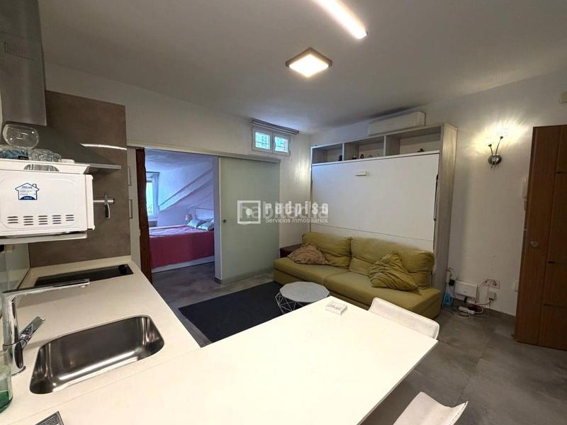 Foto b9ea3043-5424-43cf-85a1-2a2722ebc256. Pis a Universidad-Malasaña Madrid