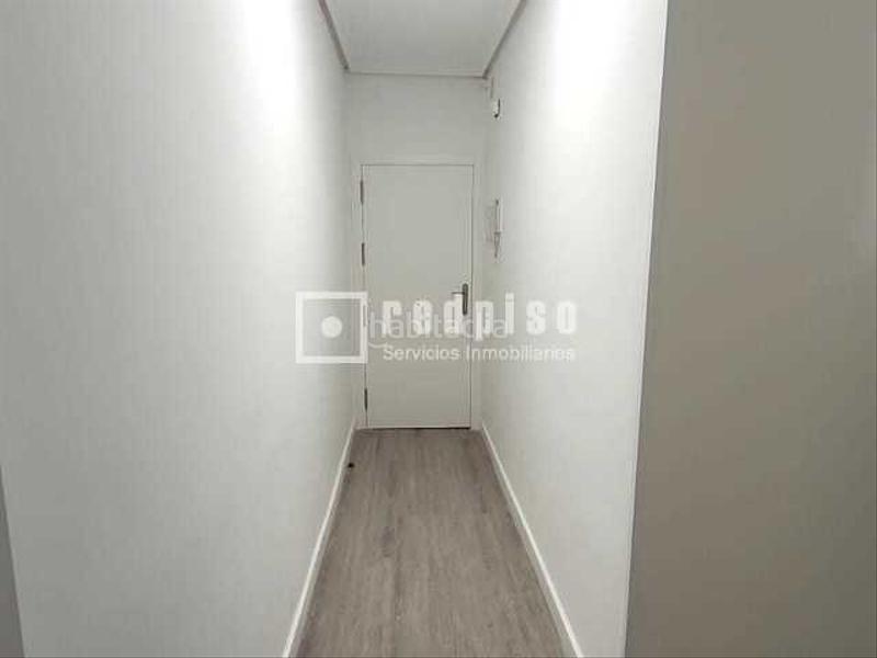 Foto 2d3a03fa-5abc-450f-9bc6-ca69addbaad5. Rent apartment with heating in Universidad-Malasaña Madrid