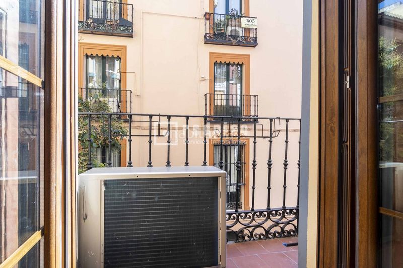 Foto d1d3a694-dcda-47fb-abc0-5cab92d4f4d7. Piso en Universidad-Malasaña Madrid