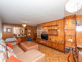 Piso en San José-Buenos Aires. Vivienda para entrar a vivir con ascensor...