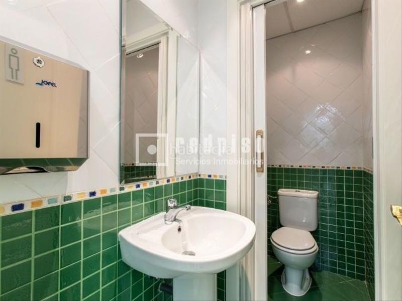 Foto 9a6d7a80-b2b7-4b58-81db-7571247b7260. Local comercial a Centro-Ayuntamiento Pinto