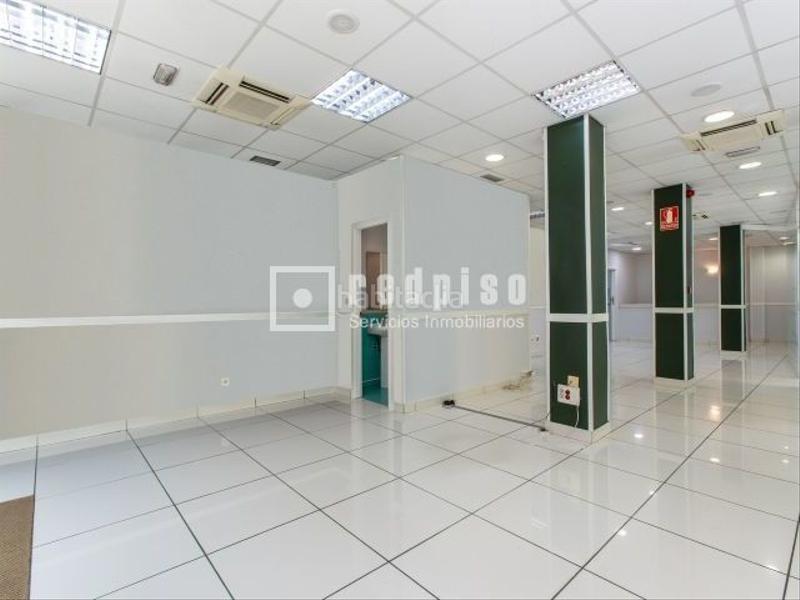 Foto c0149b9f-513e-40ec-af01-3ac8efd9e872. Local comercial a Centro-Ayuntamiento Pinto