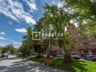 Etagenwohnung in San José-Buenos Aires. Piso para entrar a vivir con ascensor