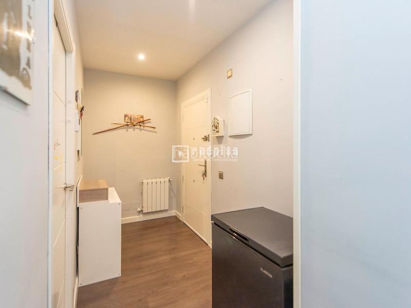 Foto 6c71066b-6555-4423-a91d-3e003cd604c3. Piso exclusivo piso reformado para entrar a vivir con plaza de garaje opcional en Pinto