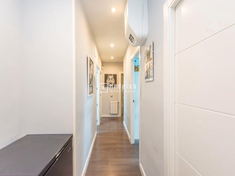 Foto e4fdc4d6-cee2-4778-b8e0-87b6908d926a. Piso exclusivo piso reformado para entrar a vivir con plaza de garaje opcional en Pinto