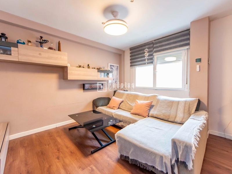 Foto ee11d5e1-c1e8-4f52-99cb-c985b2961238. Piso exclusivo piso reformado para entrar a vivir con plaza de garaje opcional en Pinto