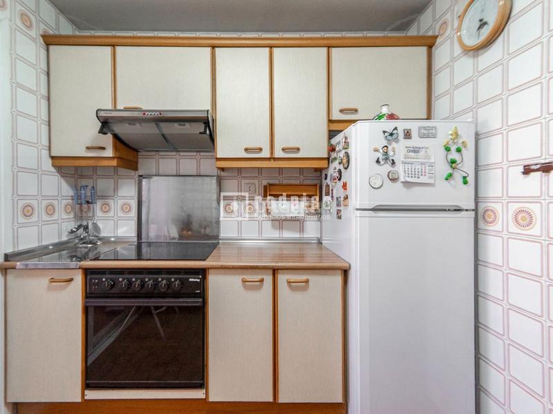Foto de2c5e7a-3155-41e6-ab02-d4274c35b6e5. Piso luminoso piso en esquina con vistas!! en Pavones Madrid