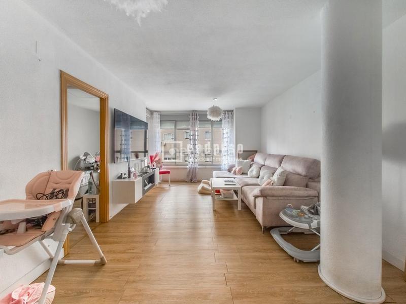 Foto 2b126fbb-2e75-4907-b42b-900146a5b3e3. Appartamento con riscaldamento parcheggio in Valdebernardo-Valderribas Madrid