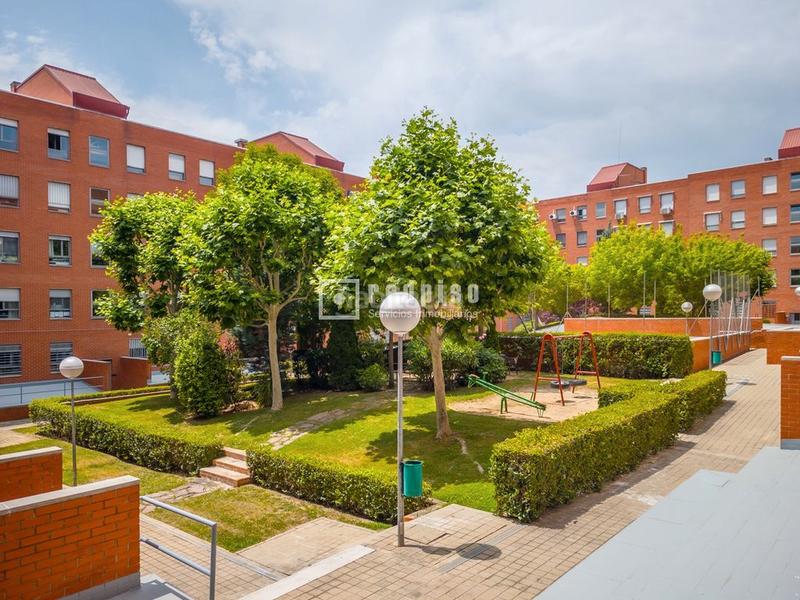 Foto 33f7f83a-82a3-4a49-9bfd-c0aa6e3a37ff. Appartamento con riscaldamento parcheggio in Valdebernardo-Valderribas Madrid