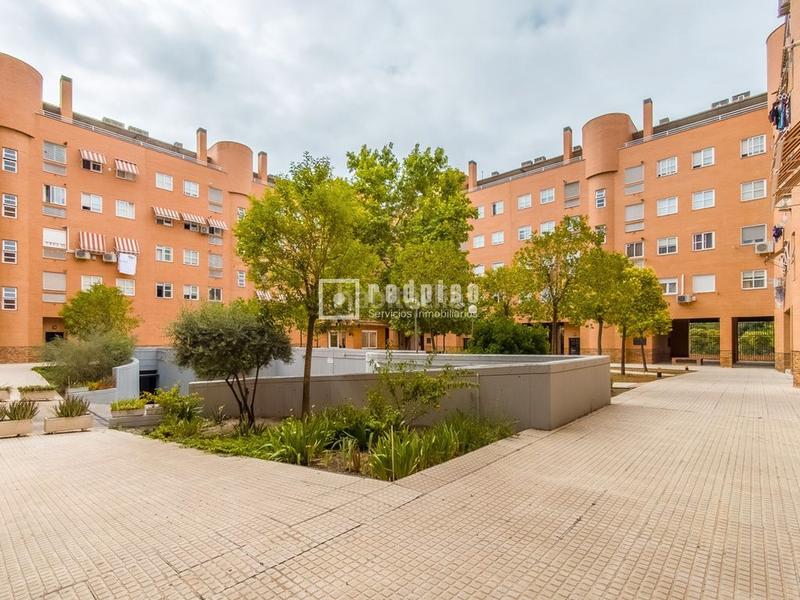 Foto 9557b8fe-440a-487d-9d75-34e5afe3d6f5. Piso oportunidad en valdebernardo! piso totalmente reformado listo para entrar a vivir! en Madrid