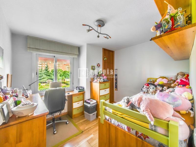 Foto 069cfbd7-be53-48fc-a886-c83d442e4e3f. Appartement avec chauffage parking dans Pavones Madrid