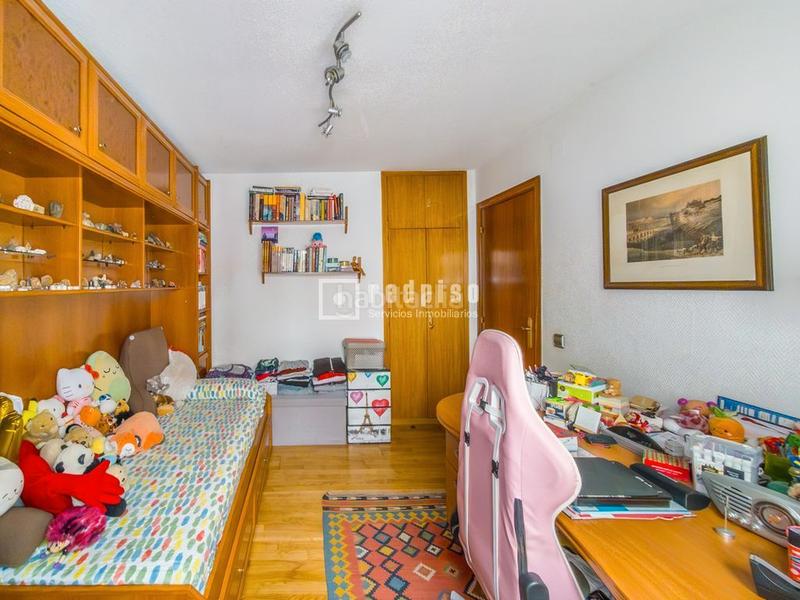 Foto 4b12dab8-35e6-4b4b-bc44-305919d51552. Appartement avec chauffage parking dans Pavones Madrid