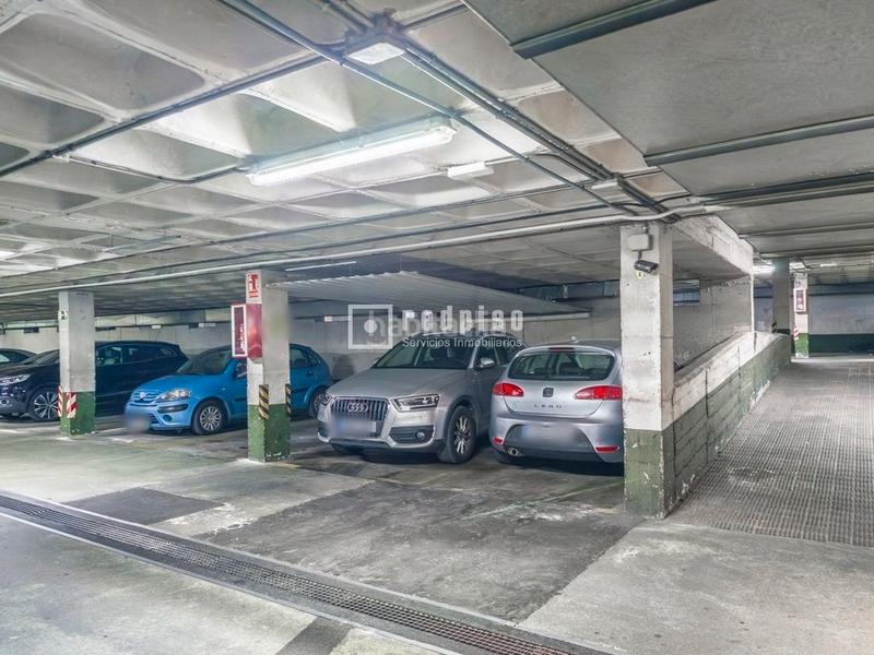 Foto b1f97b67-855f-43c0-9d94-2fadf9935e21. Appartement avec chauffage parking dans Pavones Madrid