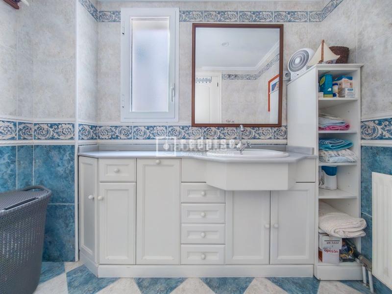 Foto a394054e-4541-4e61-886d-6f00ff2ba69e. Appartamento con riscaldamento parcheggio in Valdebernardo-Valderribas Madrid