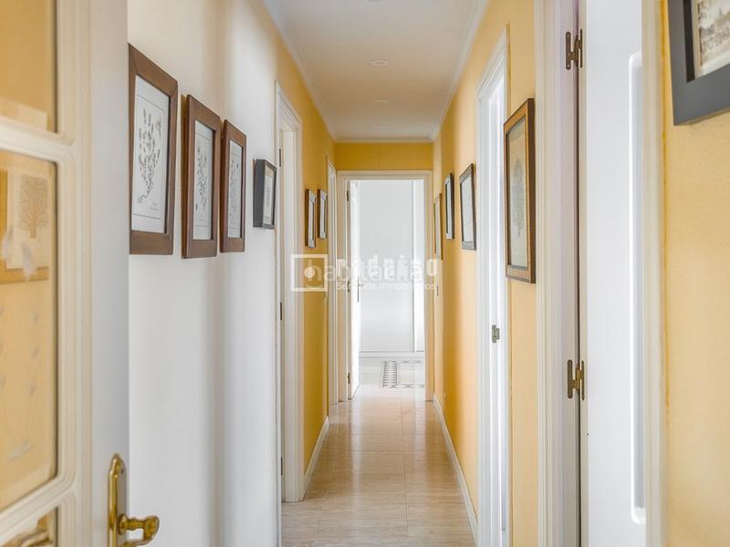 Foto b9186183-f56a-4b01-b486-ddba2a0cb0c1. Appartamento con riscaldamento parcheggio in Valdebernardo-Valderribas Madrid