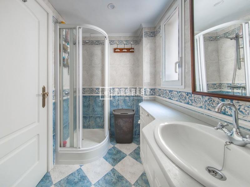 Foto d357d6cb-7869-4d15-ae34-eecc5f1d6f23. Appartamento con riscaldamento parcheggio in Valdebernardo-Valderribas Madrid