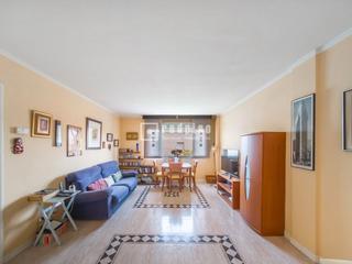 Piso  Jose prat. Piso en venta  bulevar josé prat  3 dormitorios  2 baños  garaje