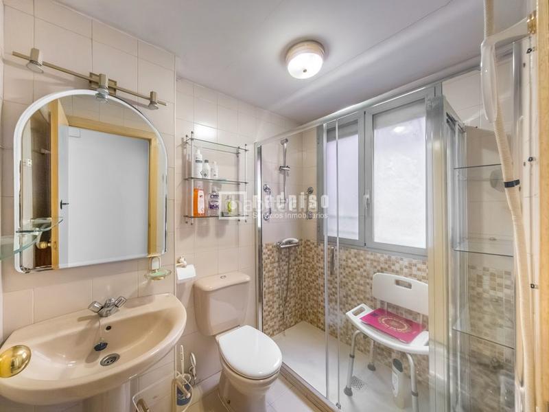 Foto 787479d3-b5d7-4522-9dfb-a74abd90ce18. Piso oportunidad en bulevar josé prat! amplio y luminoso piso de 3 dormitorios. en Madrid