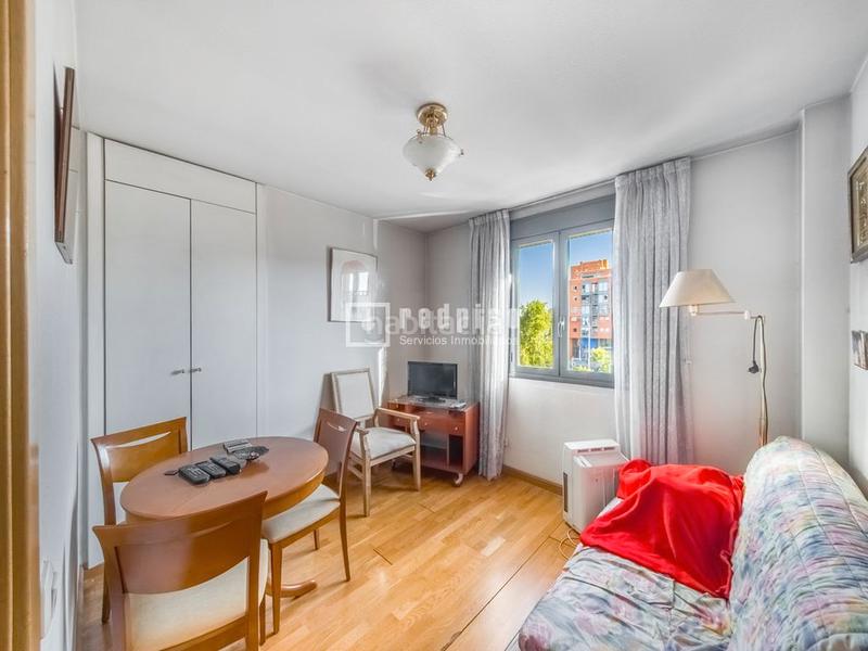 Foto ef903e23-f8e5-4a0e-b13d-c7bd3adff157. Piso oportunidad en bulevar josé prat! amplio y luminoso piso de 3 dormitorios. en Madrid