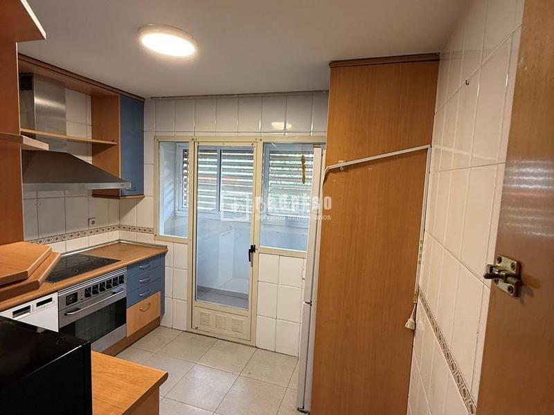 Foto d66cf878-38c0-4891-82a0-58d34f2d22ea. Piso  en venta en valdebernardo calle juglares en Madrid