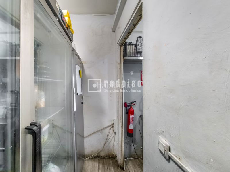 Foto 2db01330-13e1-4db3-a3c1-504c684f9926. Local comercial a Horcajo Madrid