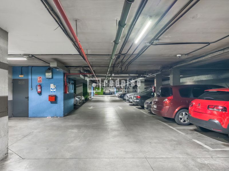 Foto 06d74628-7bc0-4451-879c-9680eef0dafc. Flat with heating parking in Valdebernardo-Valderribas Madrid