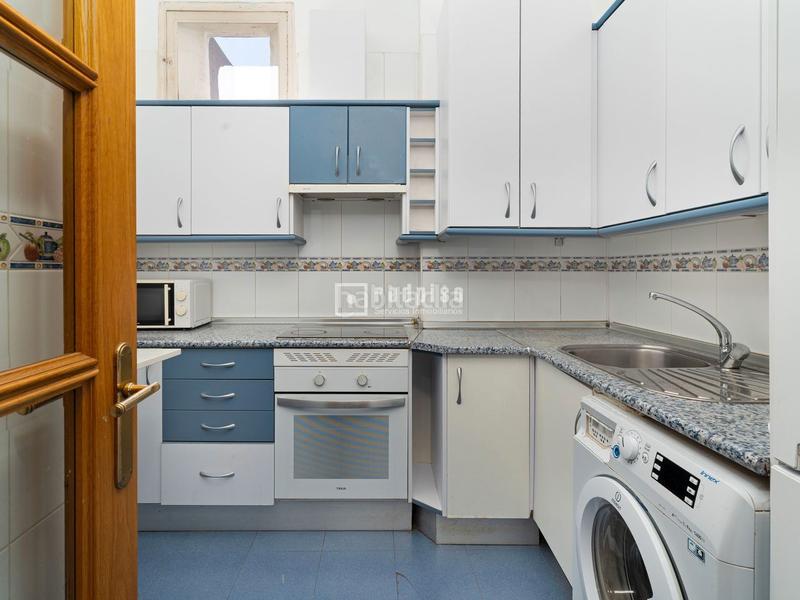 Foto f2f3410d-77a2-4201-be07-e2d6695ad68b. Flat in Goya Madrid