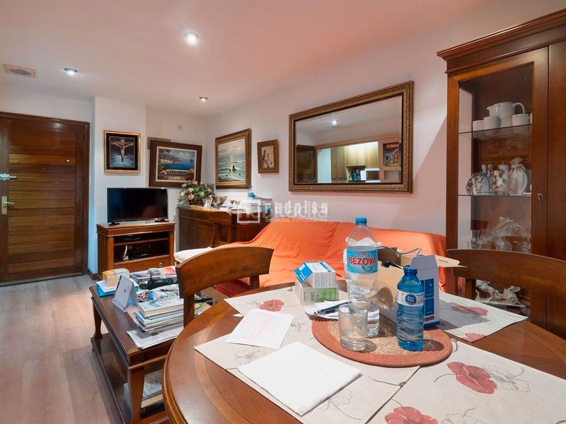 Foto 077423a8-fe0a-4366-9cd9-e1a24faff5c7. Piso se vende piso en calle Goya en Goya Madrid