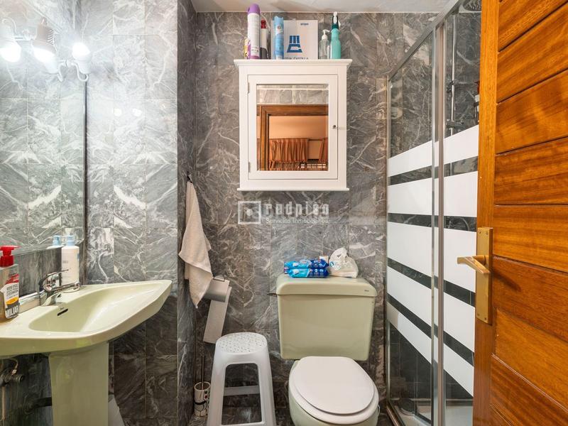 Foto 4303cdaa-fa8c-49e8-8a1d-e45c53d55b16. Piso se vende piso en calle Goya en Goya Madrid