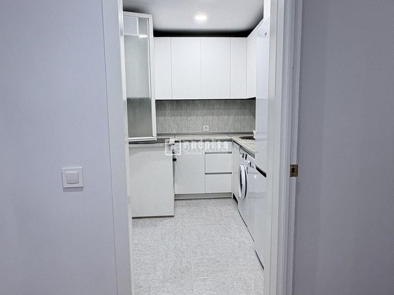 Foto 4ce24070-c0fe-4f20-9669-b50b47a5cd33. Miete etagenwohnung mit heizung in Lista Madrid