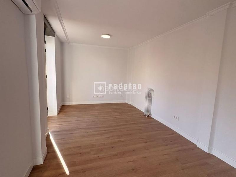 Foto 7151ff14-d5fd-49cc-a2df-411c4f868cdb. Miete etagenwohnung mit heizung in Lista Madrid