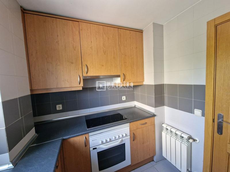 Foto 4790b57d-642b-46df-bfc1-9470e518e6ab. Piso en Simancas Madrid