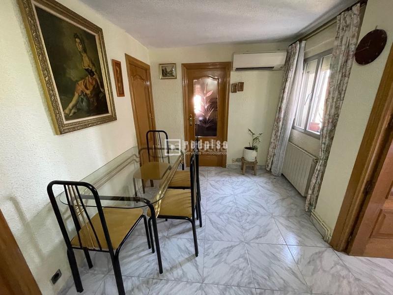 Foto fdd9f3d4-4ae1-42b5-90b8-90554442b132. Piso en Pueblo Nuevo Madrid