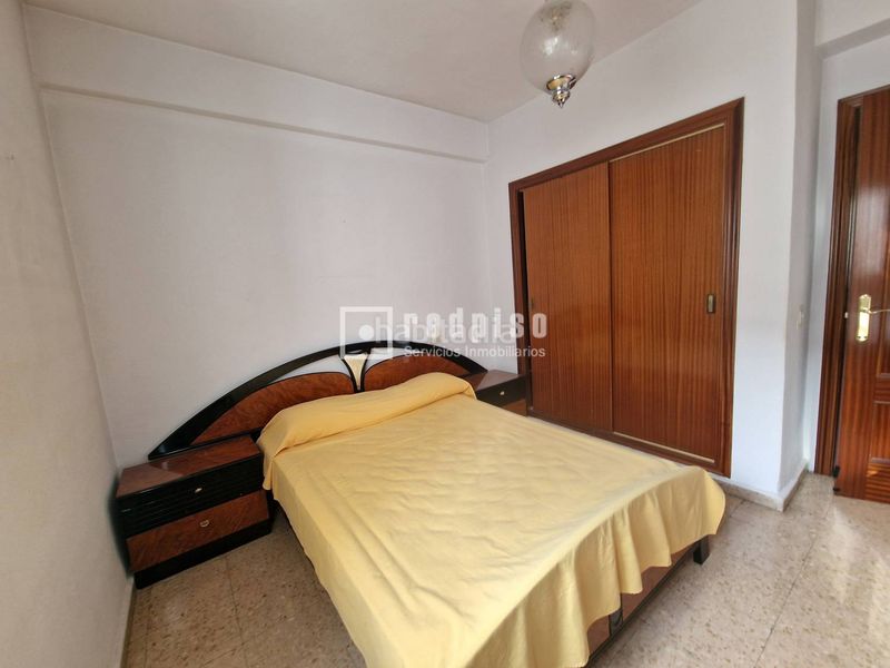 Foto b7bfd254-07b3-4d1a-882c-a4b0333df1e0. Piso en Pueblo Nuevo Madrid