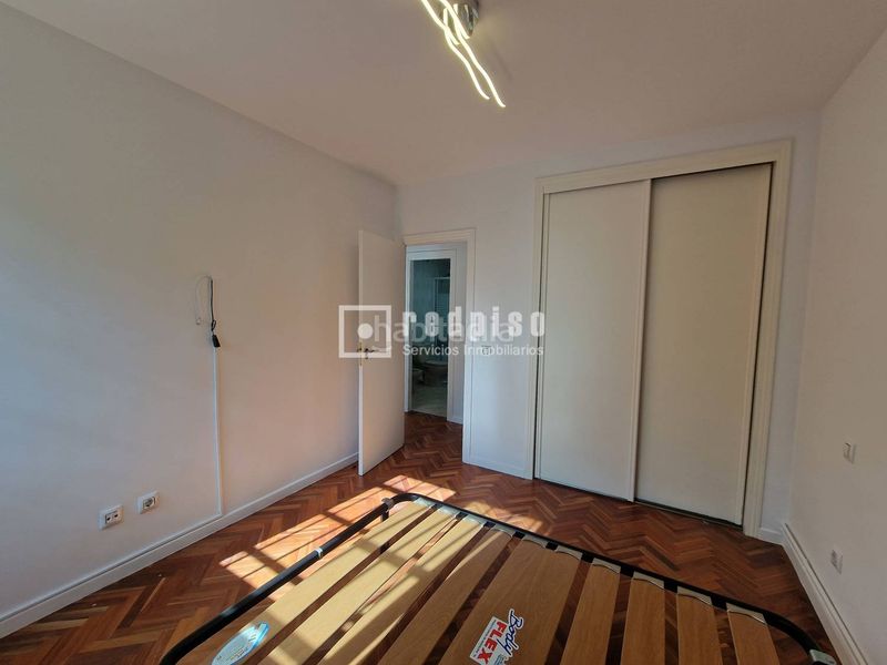 Foto e0debacc-3c0d-44cf-8591-890b8597b573. Piso en Pueblo Nuevo Madrid