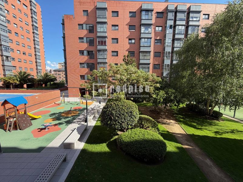 Foto 0b24f539-40ed-4ffc-ad54-349b74ae85d1. Pis amb calefacció piscina a Pueblo Nuevo Madrid