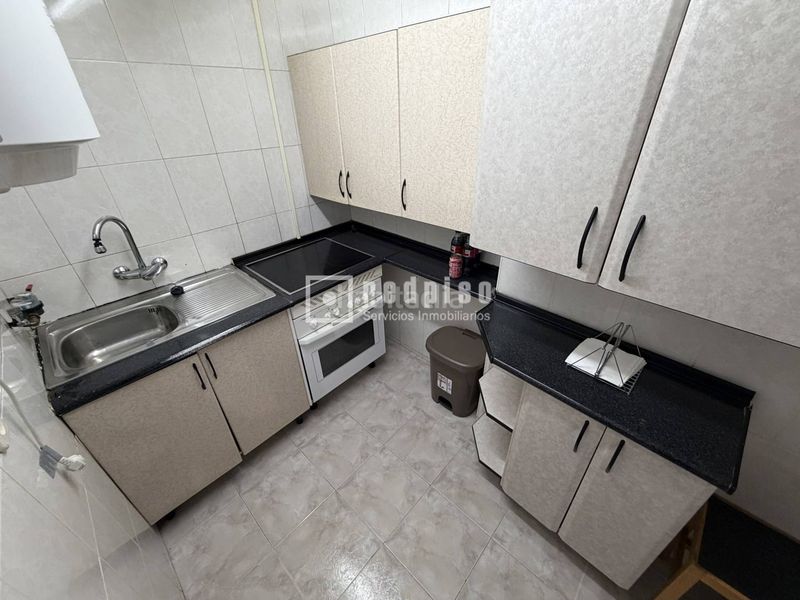 Foto 1e588c1a-23f8-4bbd-9bf0-b98b4bc4aaf5. Flat with heating in Simancas Madrid