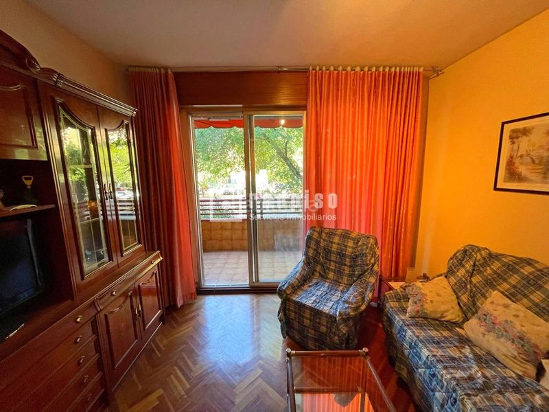 Foto bdd05009-4281-403d-8069-f3deaf892fce. Piso en Pueblo Nuevo Madrid