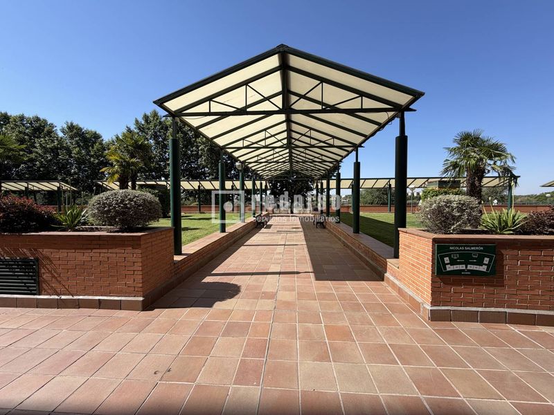 Foto 03cc4da3-939b-4a1f-a32e-568a1f517298. Flat with heating parking pool in Pueblo Nuevo Madrid