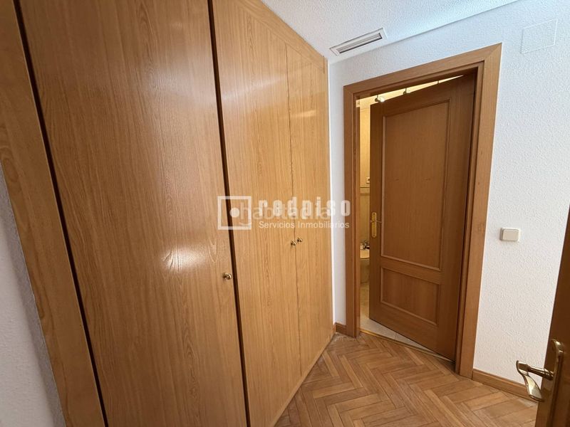 Foto bc7f0d6d-1203-4c00-8969-7322ef6f37d4. Flat with heating parking pool in Pueblo Nuevo Madrid