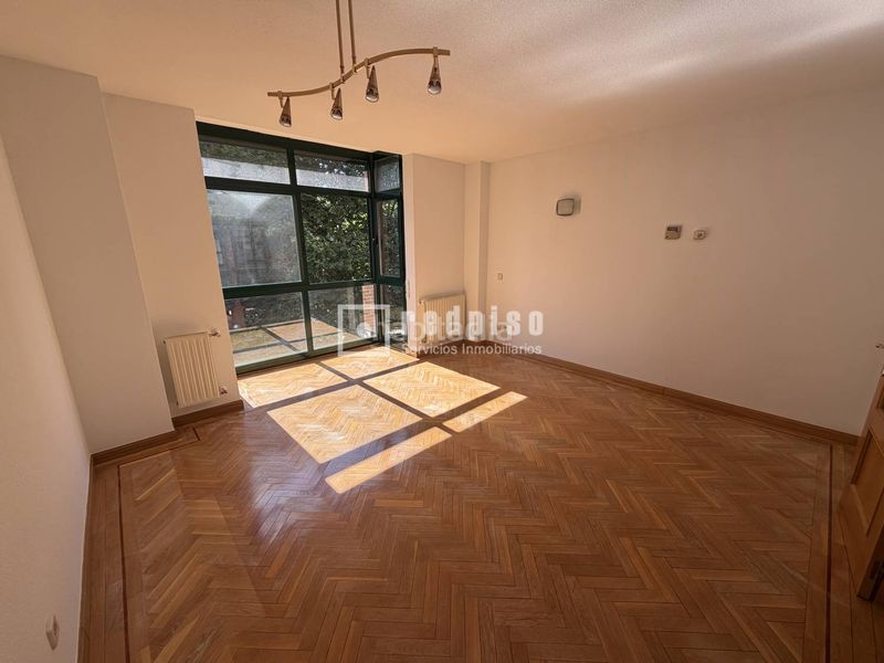 Foto e38bf011-d301-47ed-a1de-fd7c84d629ab. Flat with heating parking pool in Pueblo Nuevo Madrid